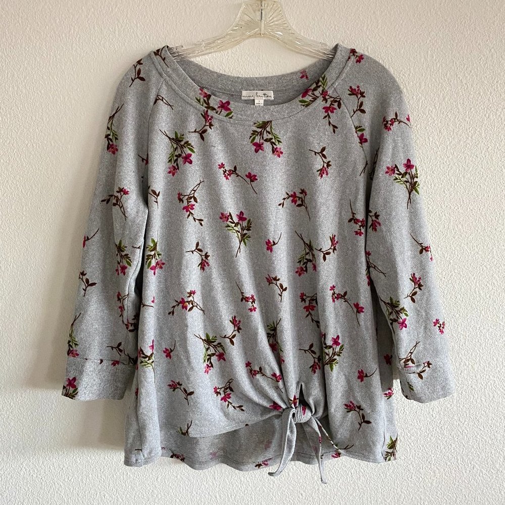 nine britton 3/4 sleeve floral tie-front sweater (size L)